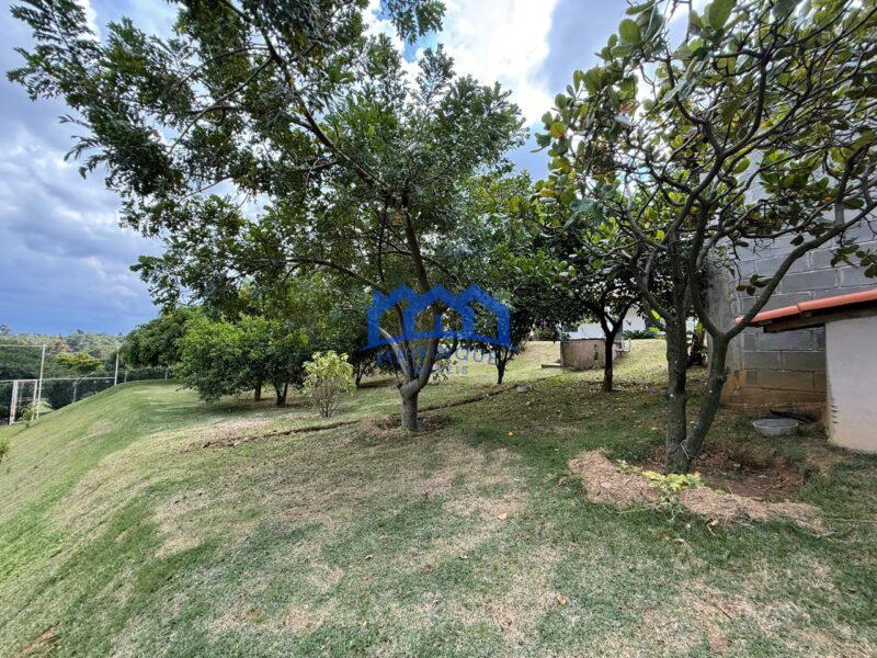 Chácara com 4 quartos e 3 banheiros à Venda, com 2.500 m² por R$ 1.600.000 Cód. ch2214