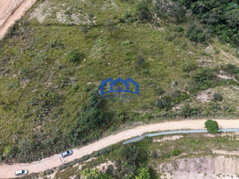Lote/Terreno com 5.400 m² à Venda, por R$ 700.000 Cód. ch2223