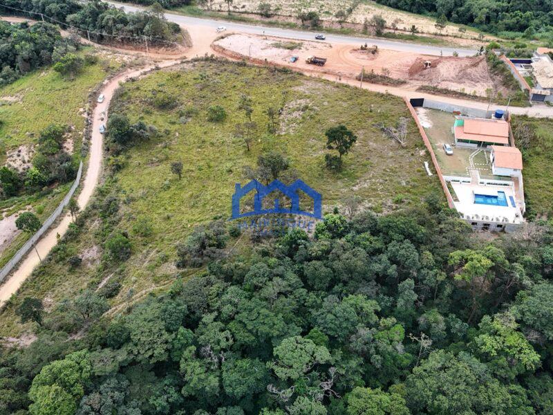 Lote/Terreno com 5.400 m² à Venda, por R$ 700.000 Cód. ch2223