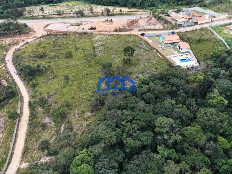 Lote/Terreno com 5.400 m² à Venda, por R$ 700.000 Cód. ch2223