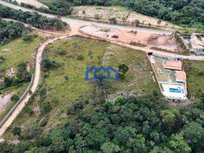 Lote/Terreno com 5.400 m² à Venda, por R$ 700.000 Cód. ch2223
