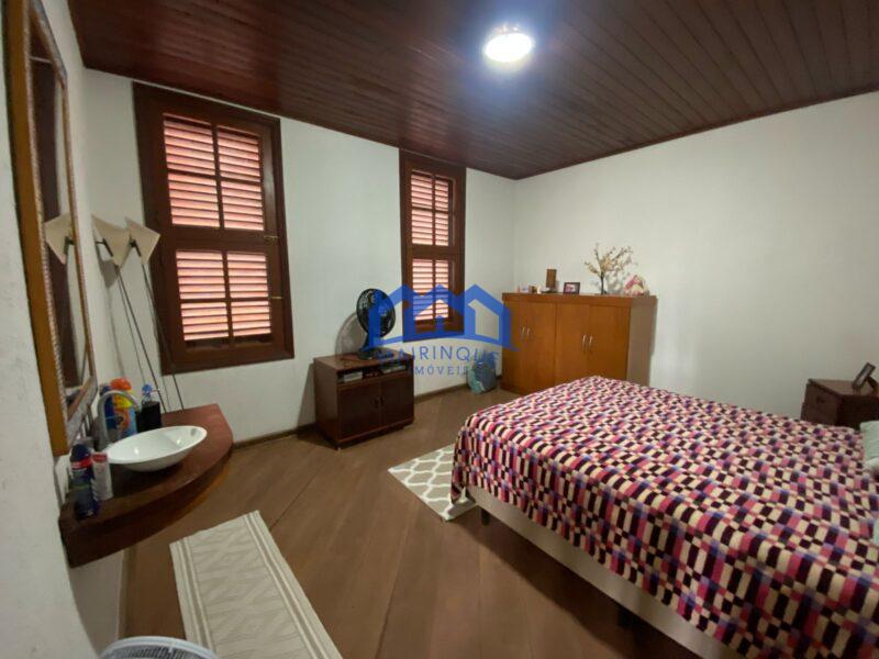 Chácara com 3 quartos e 2 banheiros com 2.000 m² à Venda, por R$ 1.290.000 Cód. ch2229