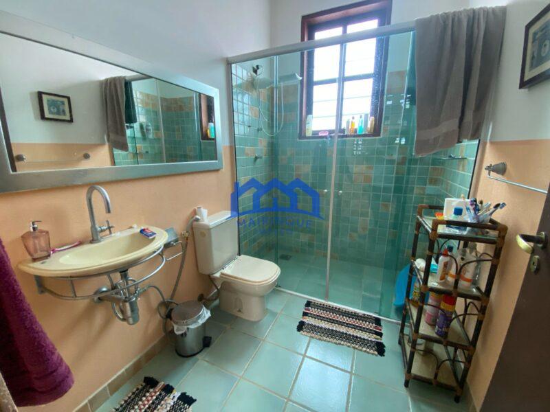Chácara com 3 quartos e 2 banheiros com 2.000 m² à Venda, por R$ 1.290.000 Cód. ch2229