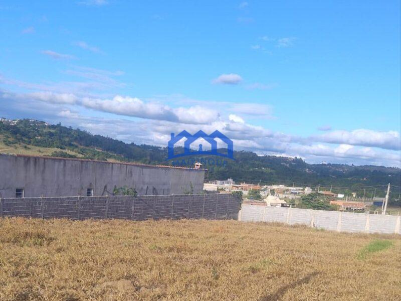 Lote/Terreno com 1.000 m², por R$ 150.000 Cód. ch2224