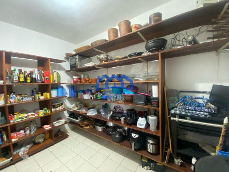Chácara com 3 quartos e 2 banheiros com 2.000 m² à Venda, por R$ 1.290.000 Cód. ch2229