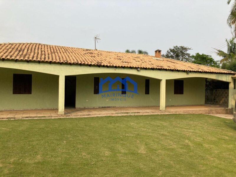 Chácara com 5 quartos e 3 banheiros com 1.100 m² à Venda, por R$ 650.000 Cód. ch2227