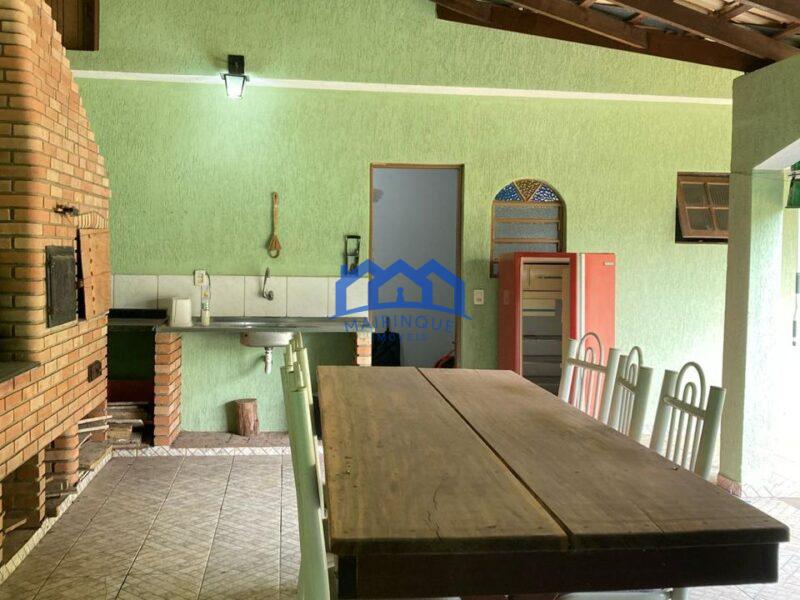 Chácara com 5 quartos e 3 banheiros com 1.100 m² à Venda, por R$ 650.000 Cód. ch2227