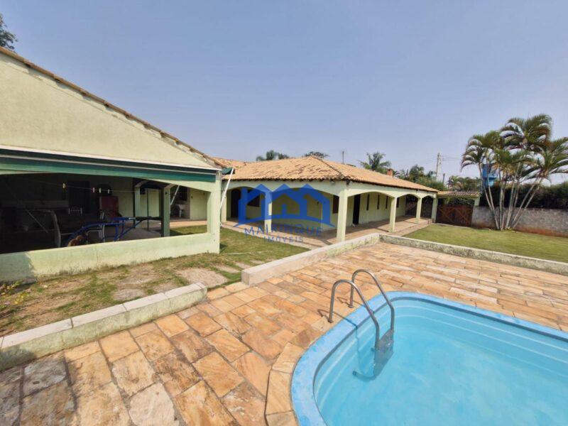 Chácara com 5 quartos e 3 banheiros com 1.100 m² à Venda, por R$ 650.000 Cód. ch2227