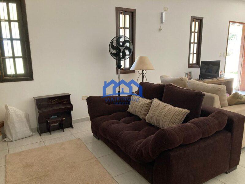 Chácara com 5 quartos e 3 banheiros com 1.100 m² à Venda, por R$ 650.000 Cód. ch2227