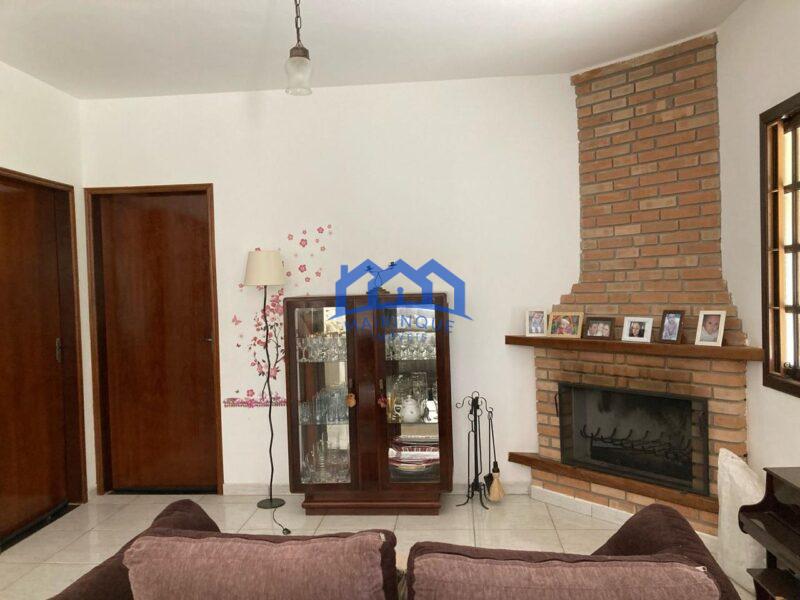 Chácara com 5 quartos e 3 banheiros com 1.100 m² à Venda, por R$ 650.000 Cód. ch2227