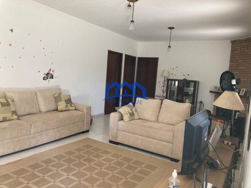 Chácara com 5 quartos e 3 banheiros com 1.100 m² à Venda, por R$ 650.000 Cód. ch2227