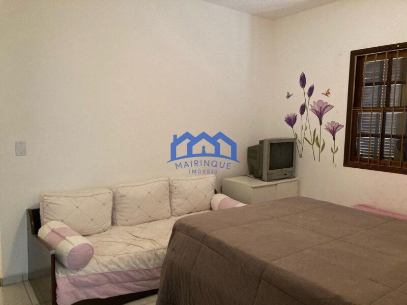 Chácara com 5 quartos e 3 banheiros com 1.100 m² à Venda, por R$ 650.000 Cód. ch2227