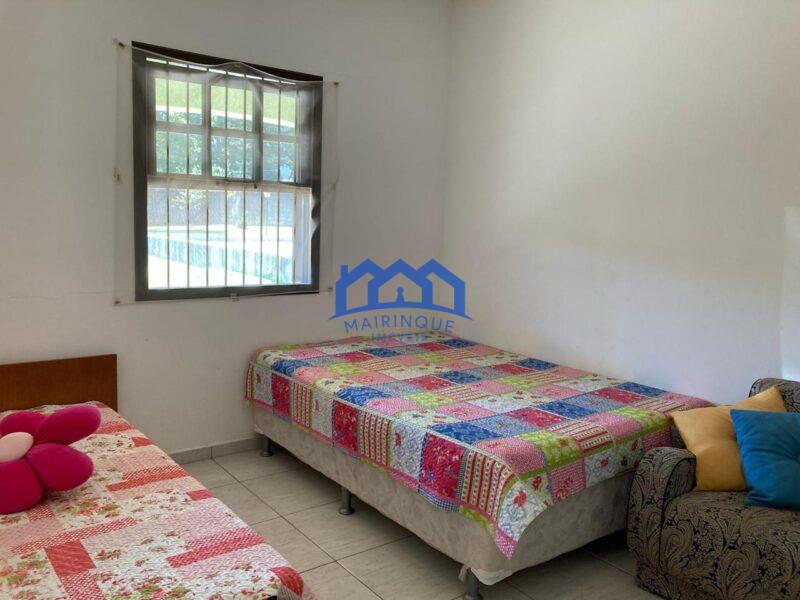 Chácara com 5 quartos e 3 banheiros com 1.100 m² à Venda, por R$ 650.000 Cód. ch2227