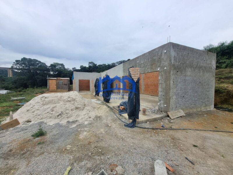 Projeto com 3 quartos e 2 banheiros com 500 m² à Venda, por R$ 480.000 Cód. ch2230