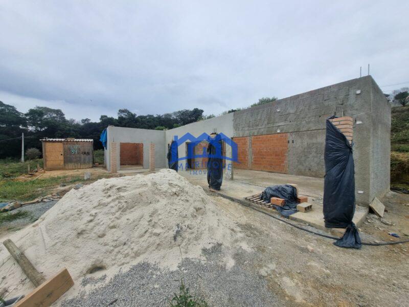 Projeto com 3 quartos e 2 banheiros com 500 m² à Venda, por R$ 480.000 Cód. ch2230