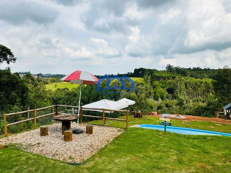 Chácara com 2 quartos e 2 banheiros com 1.000 m² à Venda, por R$ 345.000 Cód. ch2233
