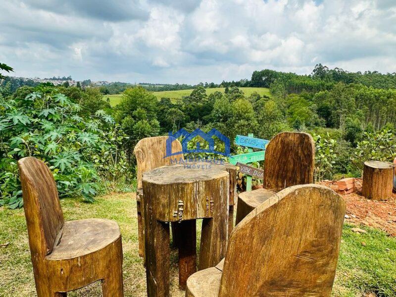 Chácara com 2 quartos e 2 banheiros com 1.000 m² à Venda, por R$ 345.000 Cód. ch2233