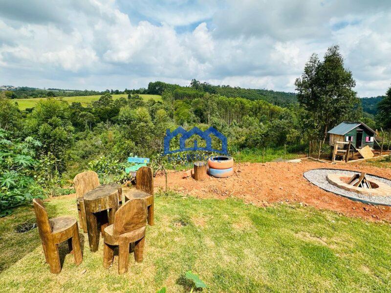 Chácara com 2 quartos e 2 banheiros com 1.000 m² à Venda, por R$ 345.000 Cód. ch2233