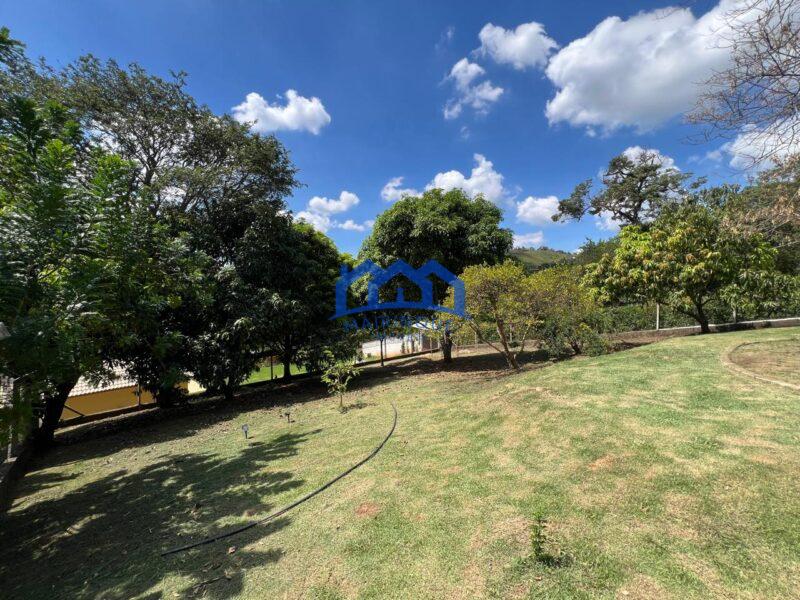 Chácara com 2 quartos e 3 banheiros com 1.000 m² à Venda, por R$ 350.000 Cód. ch2232