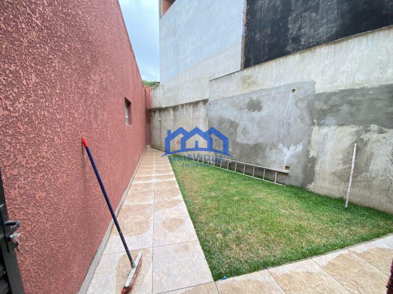 Chacara com 3 quartos e 3 banheiros com 500 m² à Venda, por R$ 650.000 Cód. ch2235