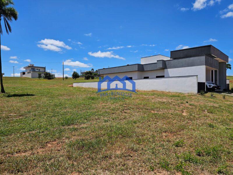 Lote/Terreno com 450 m² à Venda, por R$ 75.000 Cód. ch2236