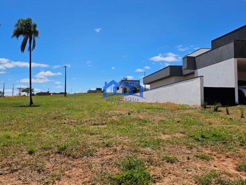 Lote/Terreno com 450 m² à Venda, por R$ 75.000 Cód. ch2236