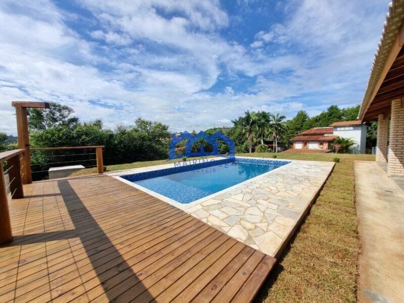 Chácara com 3 quartos e 3 banheiros á Venda, 1.293m² por R$ 630.000 Cód. ch2067
