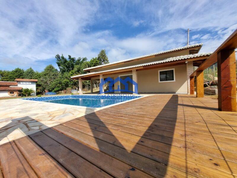 Chácara com 3 quartos e 3 banheiros á Venda, 1.293m² por R$ 630.000 Cód. ch2067