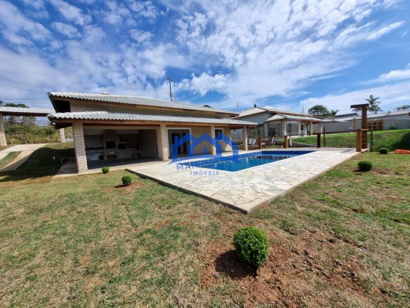 Chácara com 3 quartos e 3 banheiros á Venda, 1.293m² por R$ 630.000 Cód. ch2067