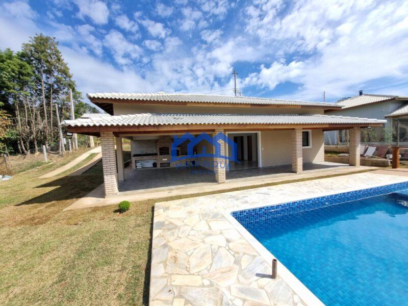 Chácara com 3 quartos e 3 banheiros á Venda, 1.293m² por R$ 630.000 Cód. ch2067