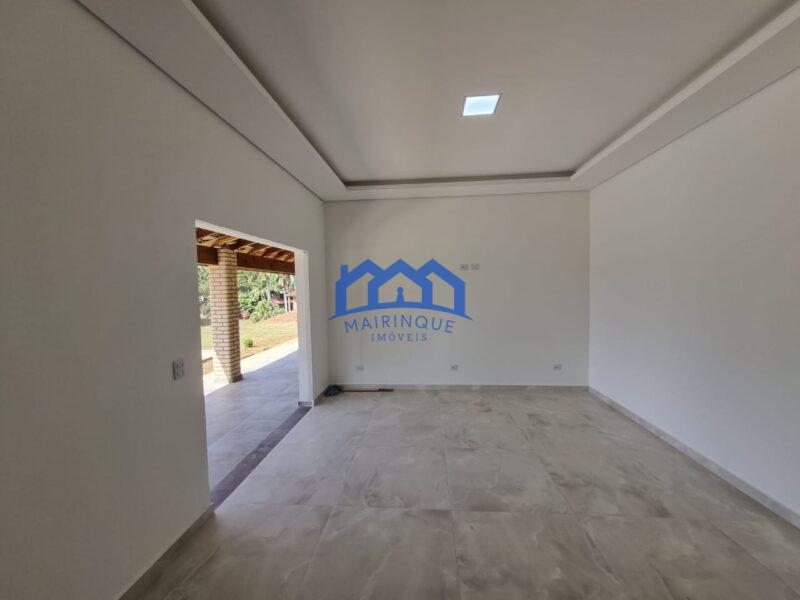 Chácara com 3 quartos e 3 banheiros á Venda, 1.293m² por R$ 630.000 Cód. ch2067