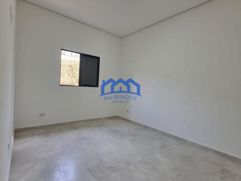 Chácara com 3 quartos e 3 banheiros á Venda, 1.293m² por R$ 630.000 Cód. ch2067