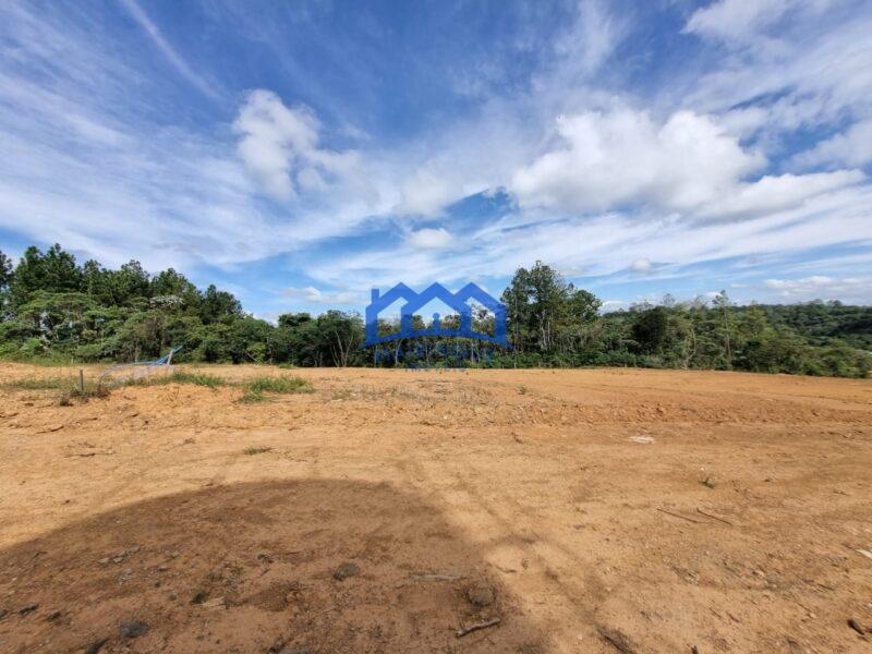 Lote/Terreno com 1.000 m²à Venda, por R$ 320.000 Cód. ch2237