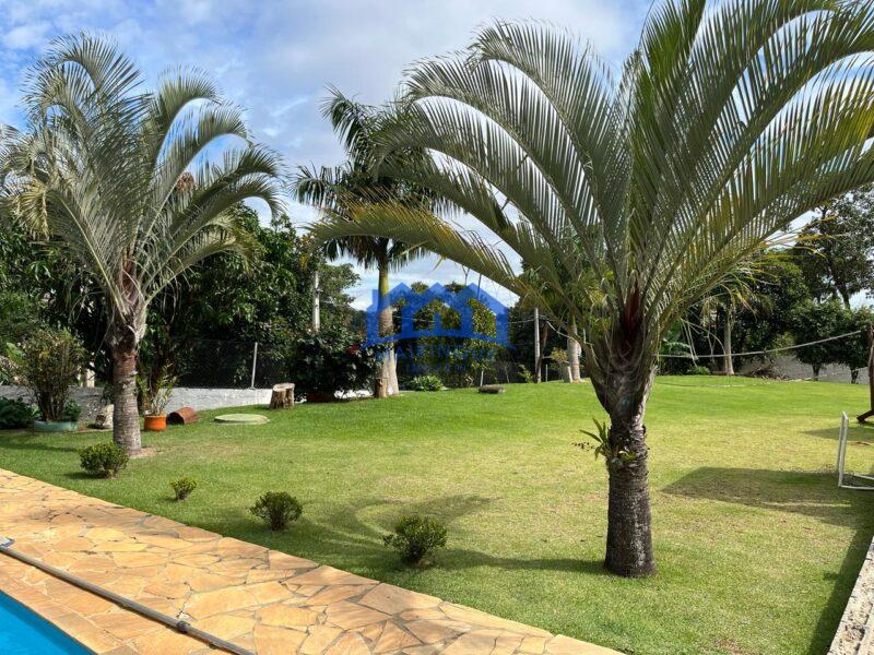 Chácara com 2 quartos e 2 banheiros à Venda, com 1.000 m² por R$ 520.000 Cód. ch2225