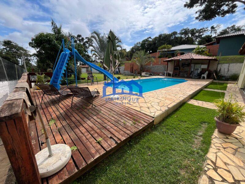 Chácara com 2 quartos e 2 banheiros à Venda, com 1.000 m² por R$ 520.000 Cód. ch2225