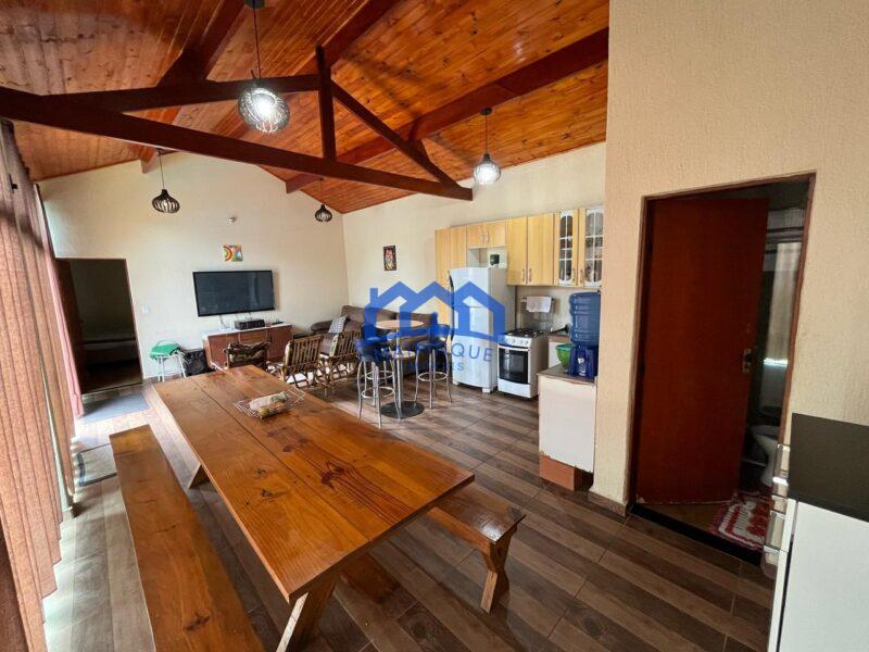 Chácara com 2 quartos e 2 banheiros à Venda, com 1.000 m² por R$ 520.000 Cód. ch2225