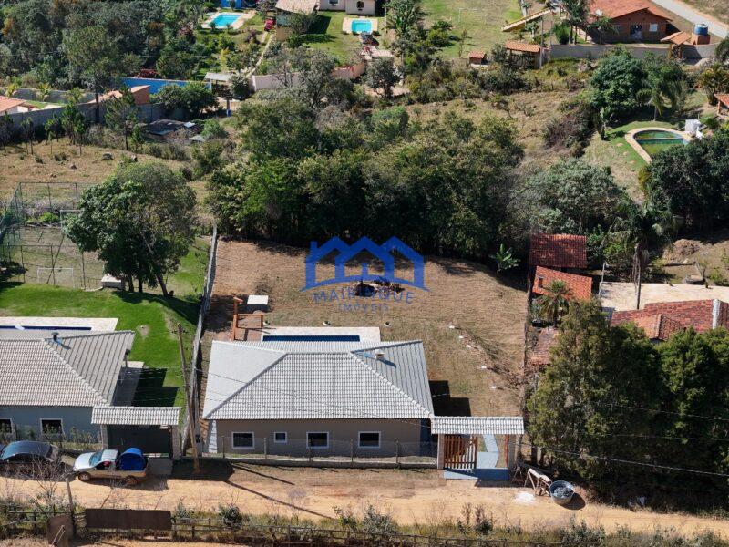 Chácara com 3 quartos e 3 banheiros á Venda, 1.293m² por R$ 630.000 Cód. ch2067
