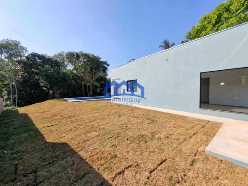 Chácara com 3 quartos e 3 banheiros, com 3000 m² à Venda, por R$ 1.700.000 Cód. ch2207