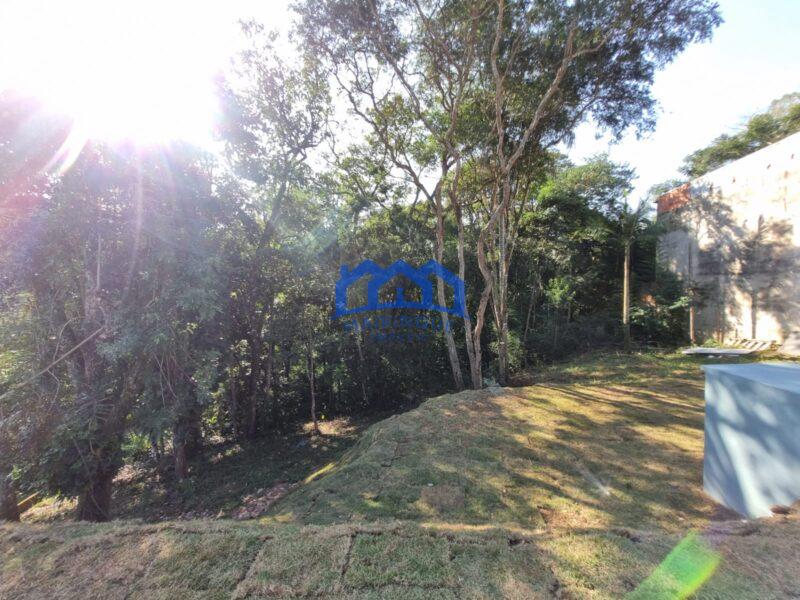 Chácara com 3 quartos e 3 banheiros, com 3000 m² à Venda, por R$ 1.700.000 Cód. ch2207