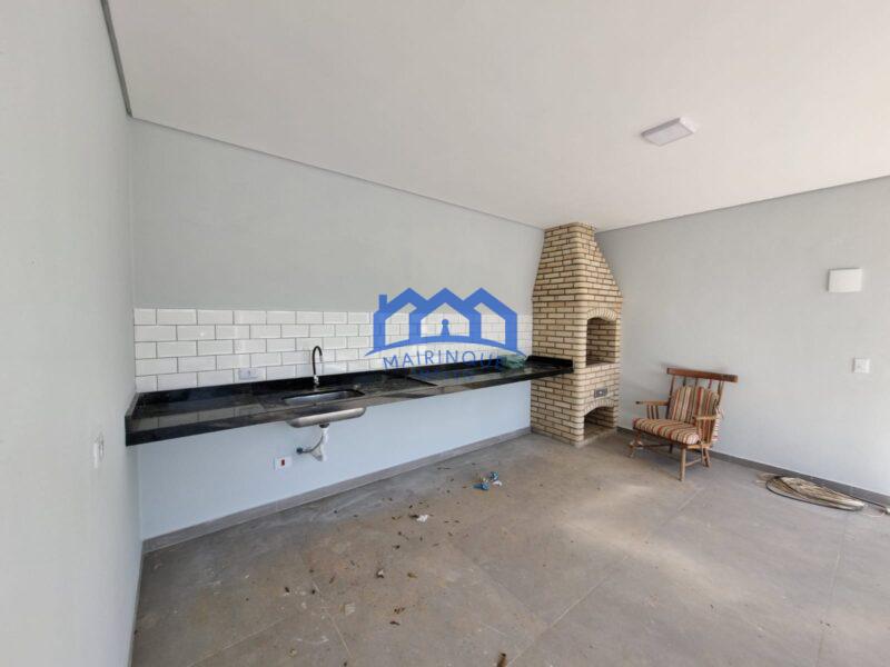 Chácara com 3 quartos e 3 banheiros, com 3000 m² à Venda, por R$ 1.700.000 Cód. ch2207