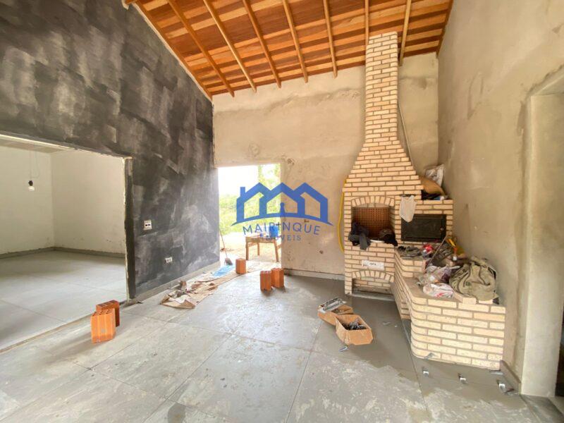 Chácara com 3 quartos e 5 banheiros à Venda, com 1000 m² por R$ 980.000,00 Cód. ch2195
