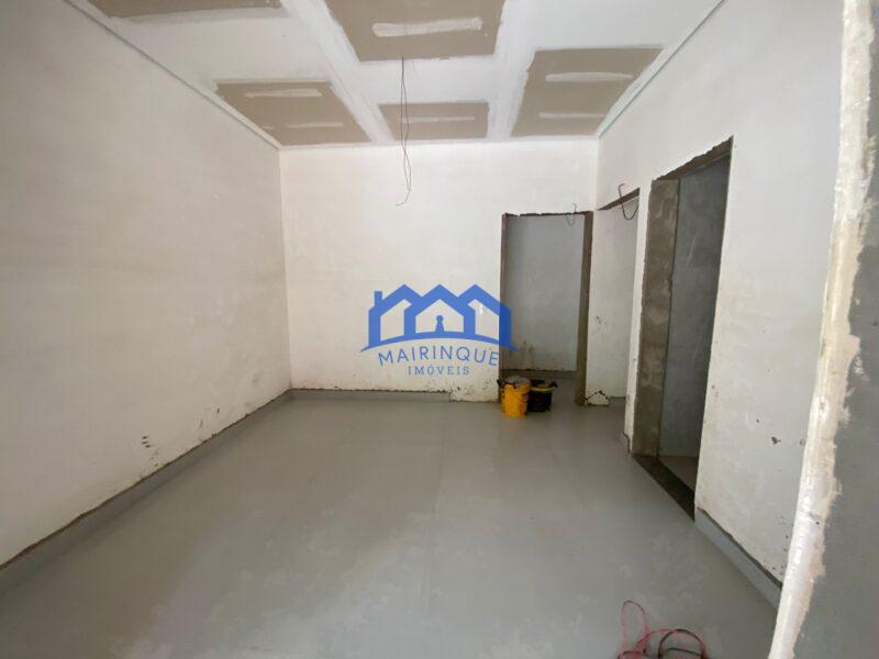 Chácara com 3 quartos e 5 banheiros à Venda, com 1000 m² por R$ 980.000,00 Cód. ch2195