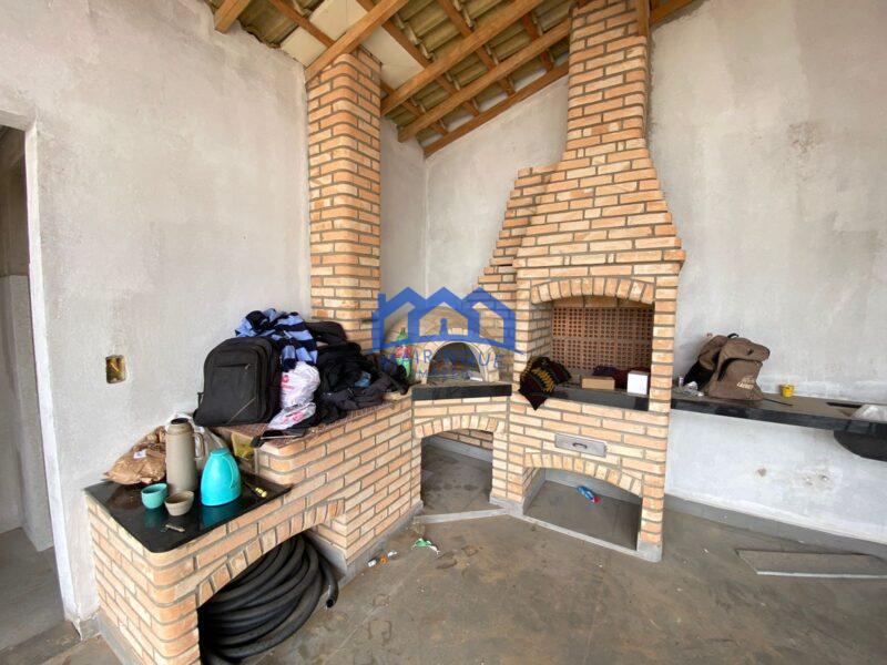 Chácara com 3 quartos e 3 banheiros com 1.000 m² á Venda por R$ 850.000 Cód. ch2203