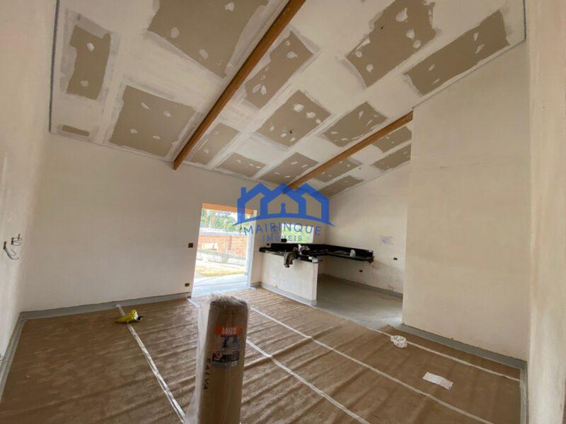 Chácara com 3 quartos e 3 banheiros com 1.000 m² á Venda por R$ 850.000 Cód. ch2203