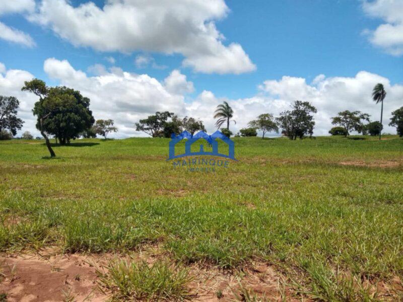 Lote/Terreno á Venda, 450 m² por R$100.000 cod. ch2222