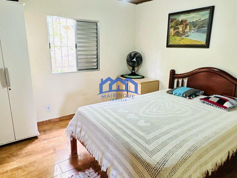 Chácara com 3 quartos e 1 banheiro à Venda, com 1.000 m² por R$ 485.000 cod. ch2221