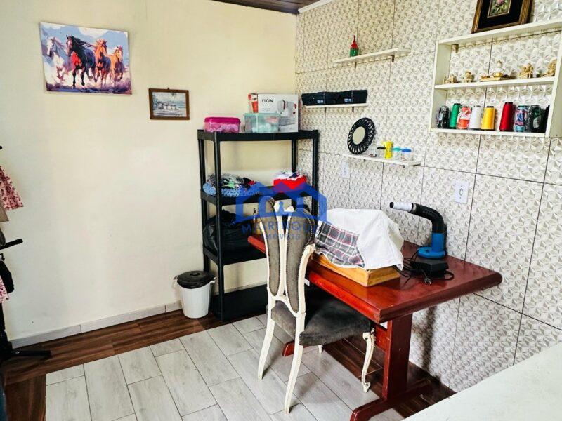 Chácara com 3 quartos e 1 banheiro à Venda, com 1.000 m² por R$ 485.000 cod. ch2221