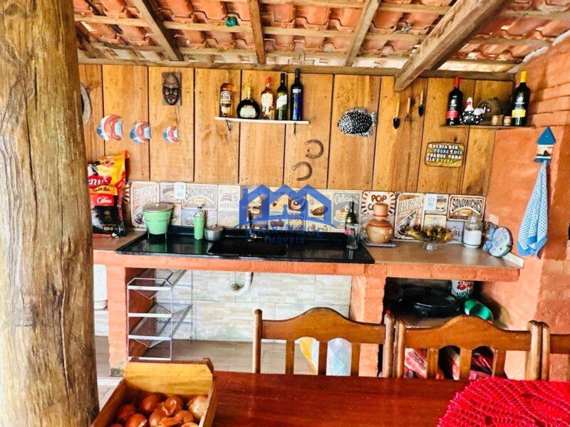 Chácara com 3 quartos e 1 banheiro à Venda, com 1.000 m² por R$ 485.000 cod. ch2221