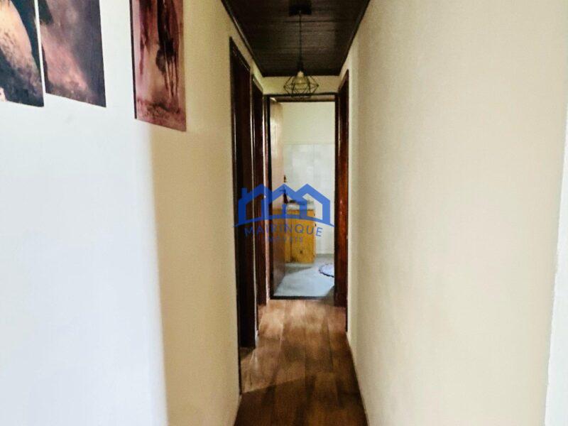 Chácara com 3 quartos e 1 banheiro à Venda, com 1.000 m² por R$ 485.000 cod. ch2221