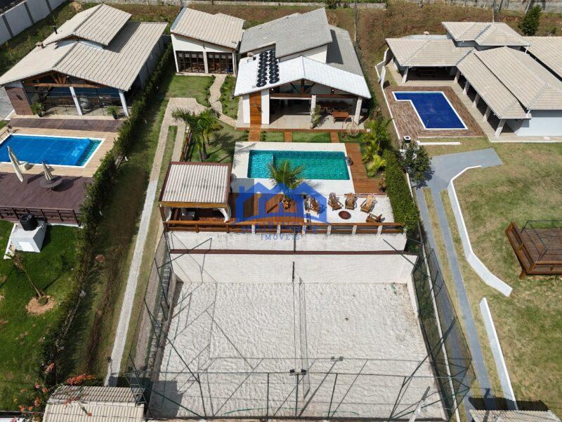 Chácara com 4 quartos e 7 banheiros com 1.000m² à Venda, por R$ 1.200.000 Cód. ch2244
